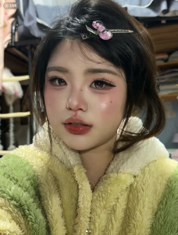 妆容最好看的时候永远在卸妆前